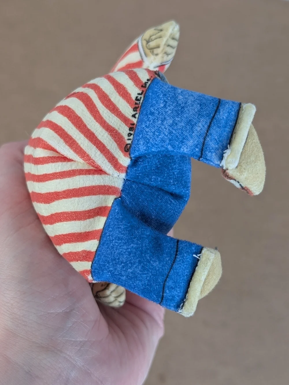 Vintage 1981 Wind In The Willows Mr. Toad Weighted Plush Bean Bag Figure - Picture 8 of 11